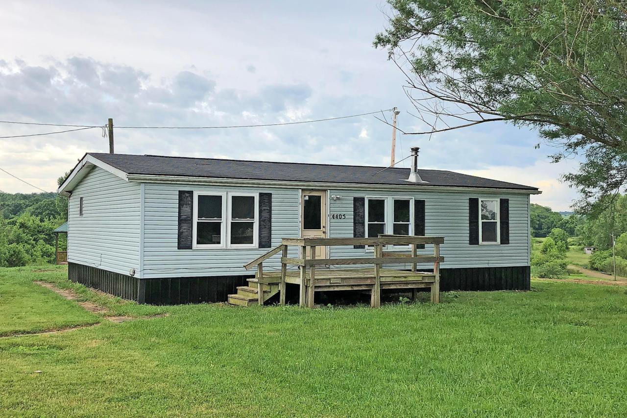 4405 County Road 64 - Photo 1
