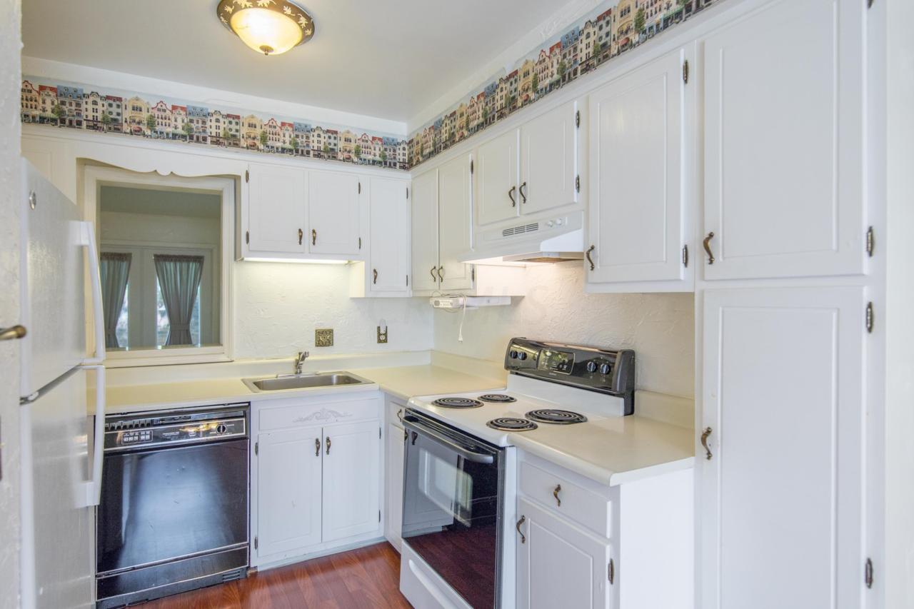 4816 Merrifield Place - Photo 1