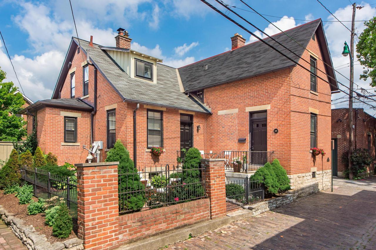 199 Berger Alley - Photo 1