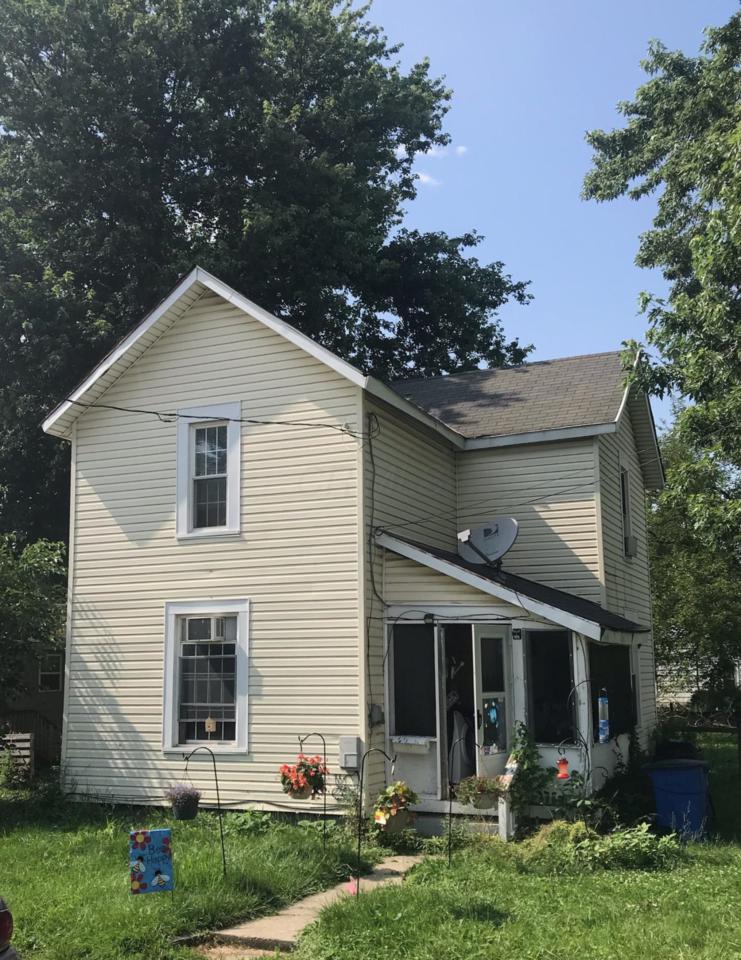598 Herman Street - Photo 1