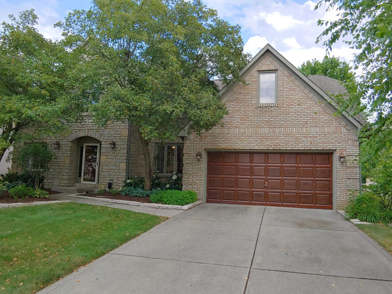 178 Granby Place - Photo 1
