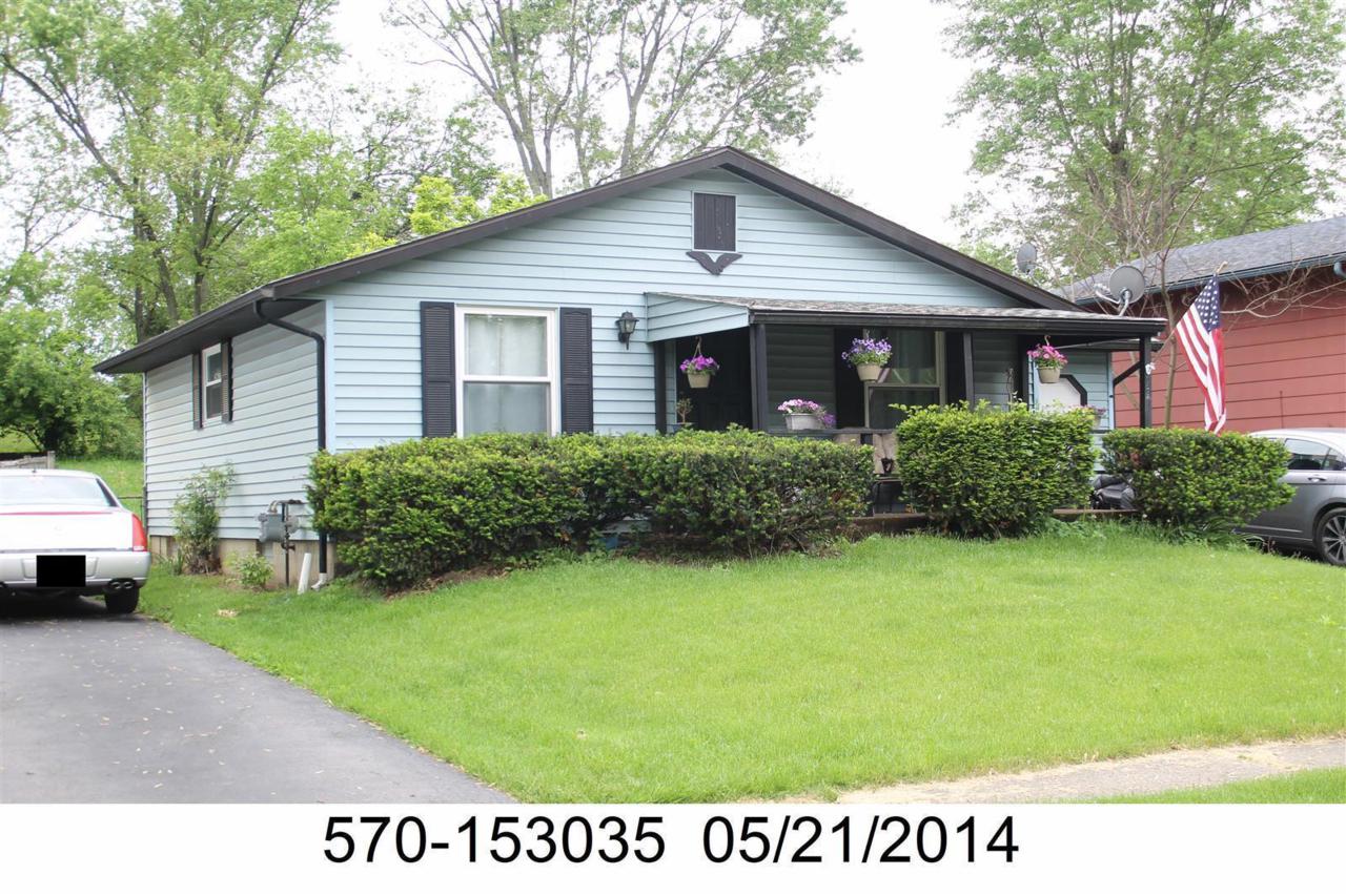 1697 Creekside Drive - Photo 1