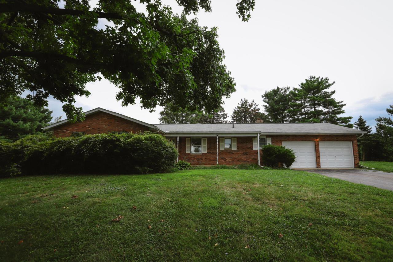 610 Amanda Northern Road - Photo 1