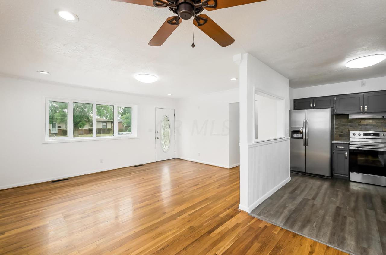 3856 Bolton Avenue - Photo 1