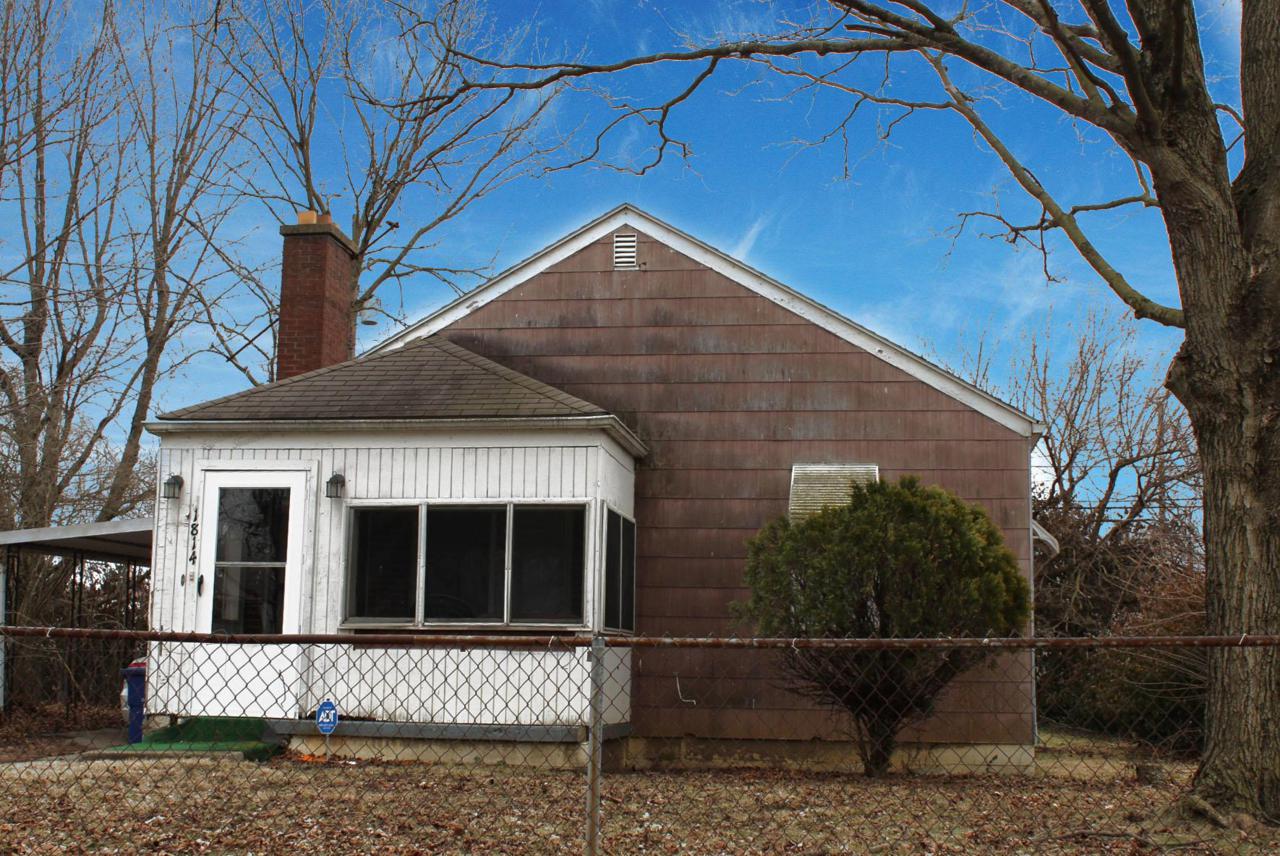 1814 Weiler Avenue - Photo 1