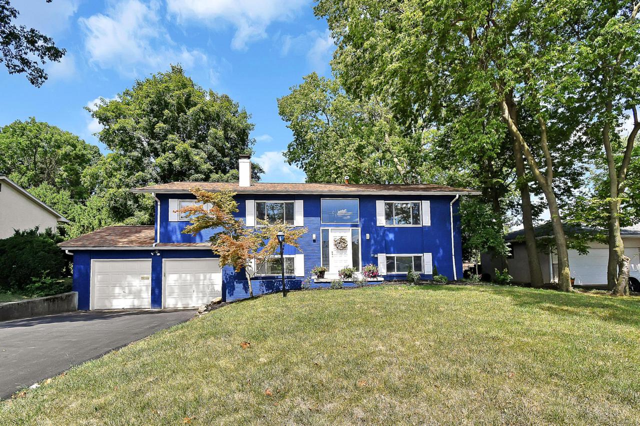 958 Thomas Lane - Photo 1