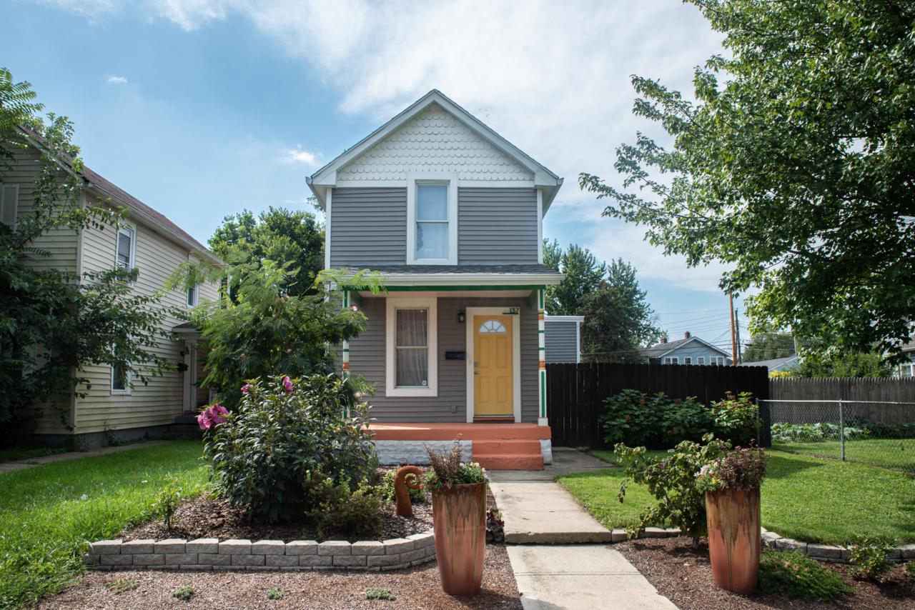 137 Welch Avenue - Photo 1