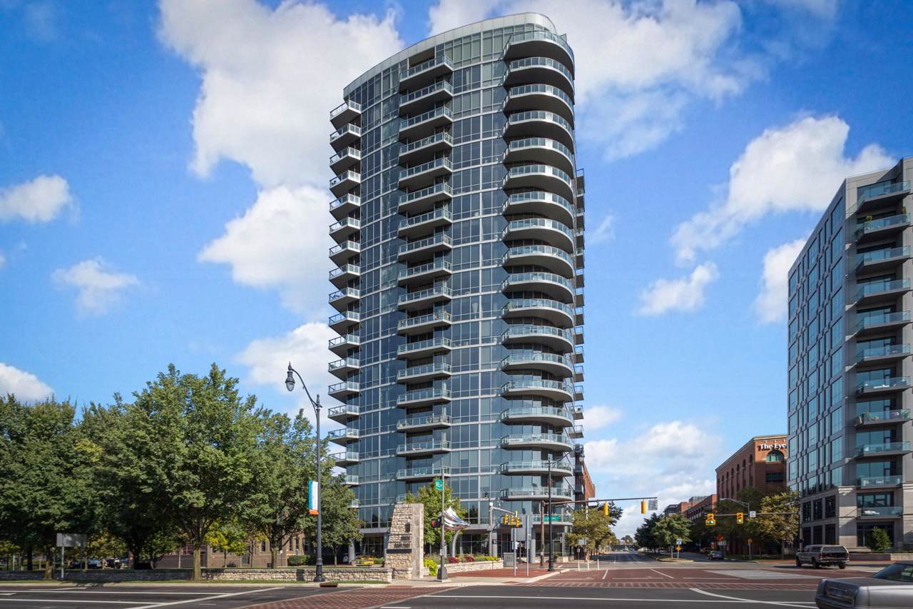 300 Spring Street - Photo 1