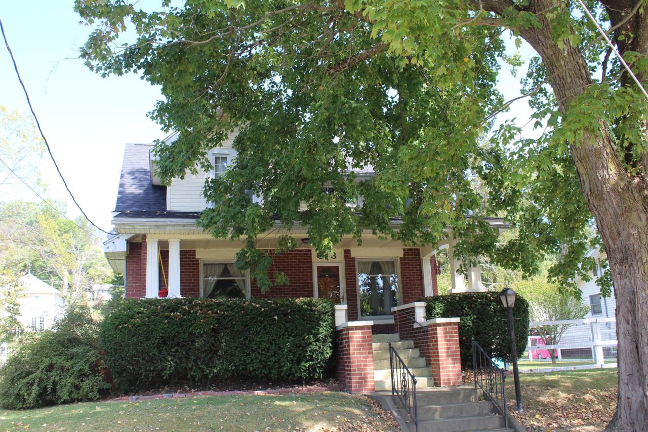 313 Main Street - Photo 1
