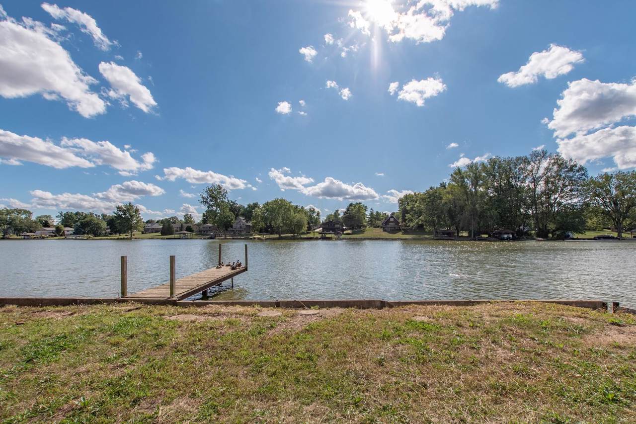 2571 Choctaw Drive - Photo 1