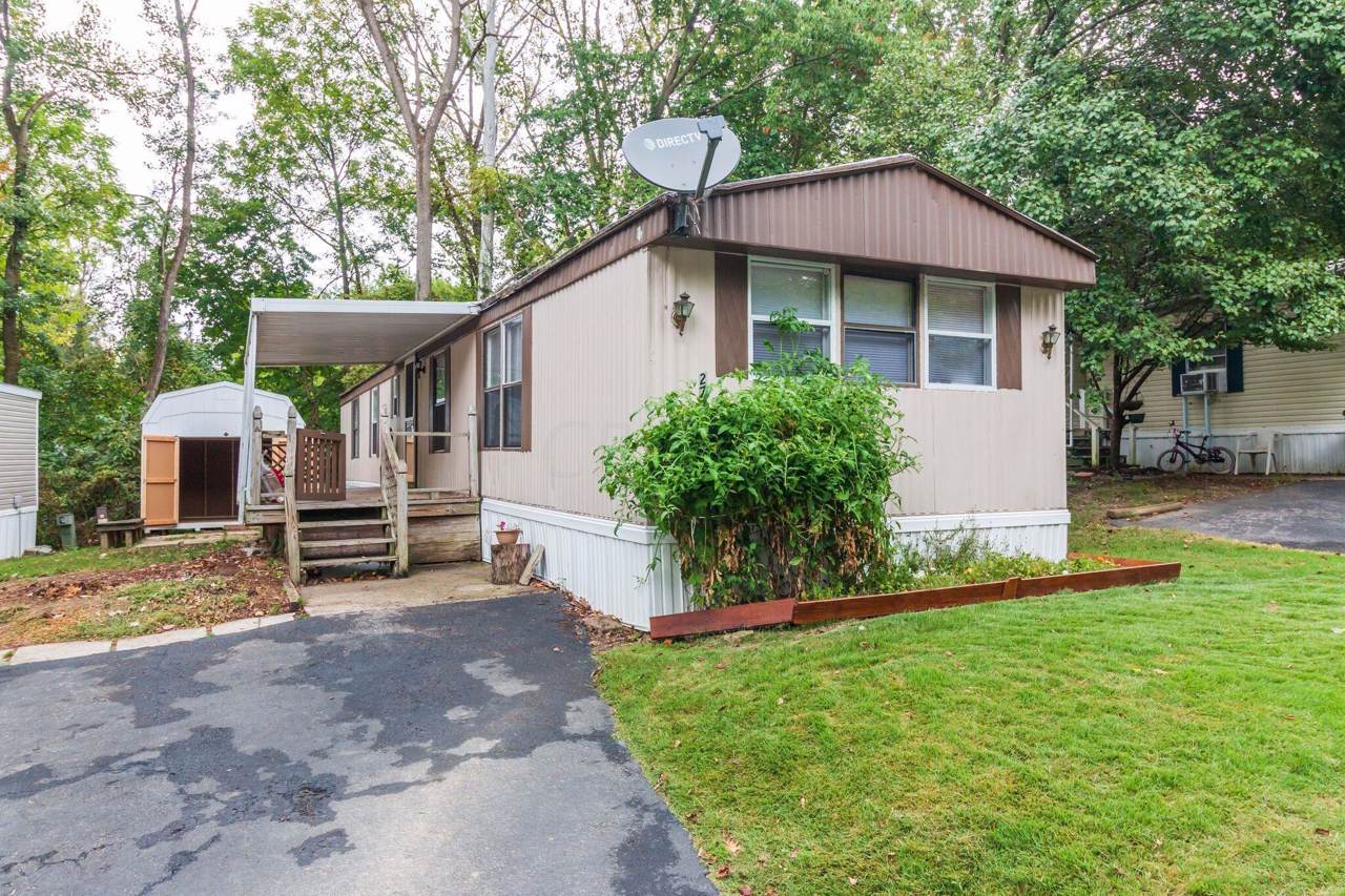 273 Robin Lane - Photo 1