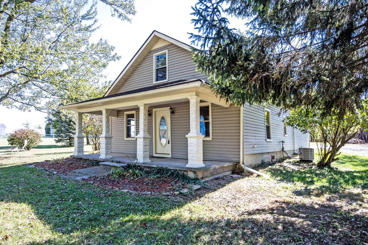3982 Leonardsburg Road - Photo 1