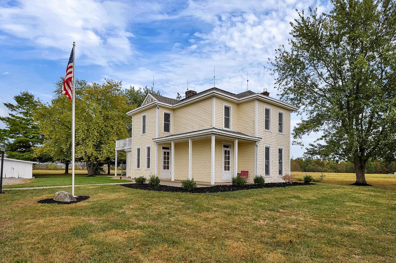 11830 Walnut Creek Pike - Photo 1