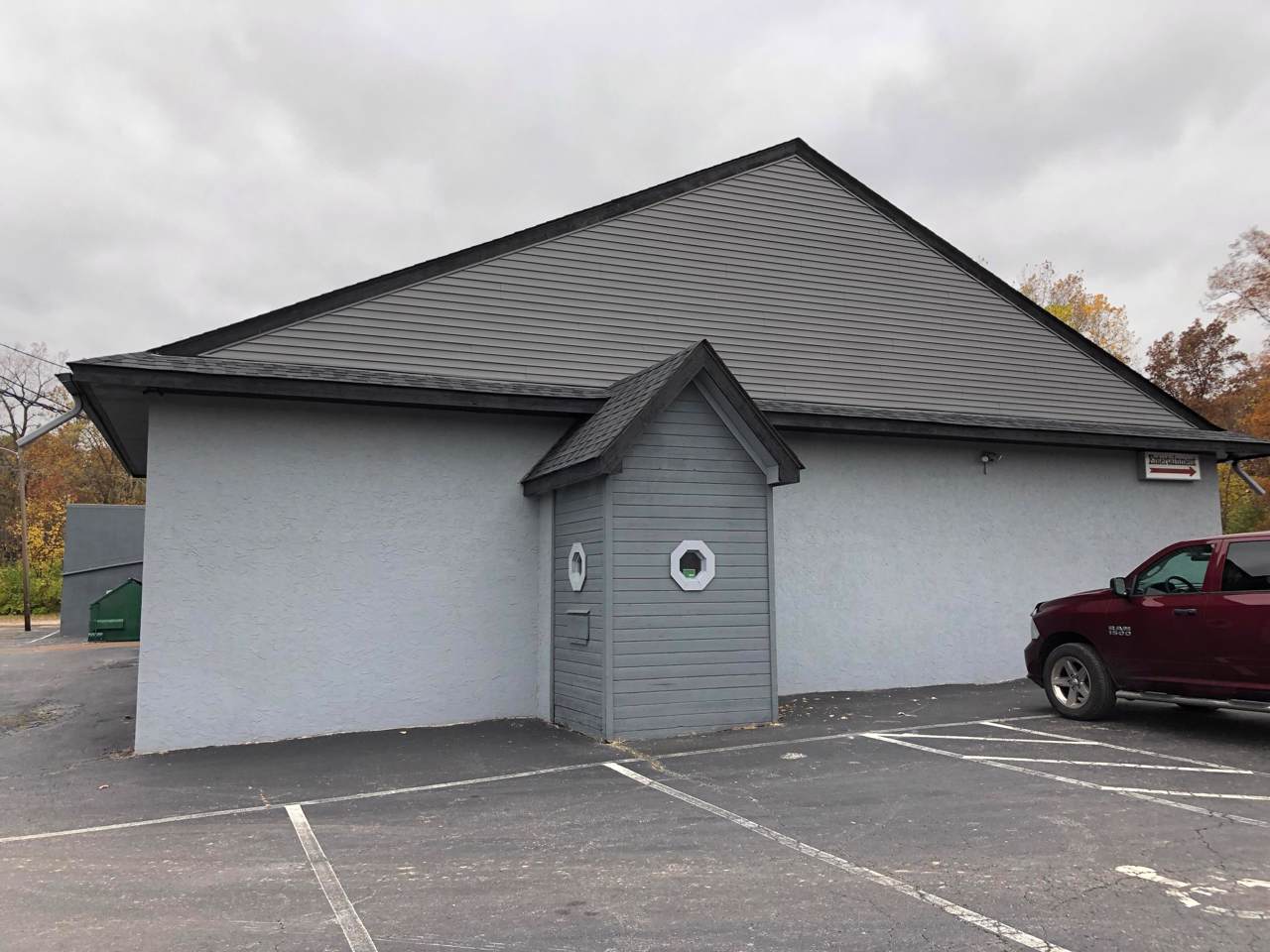 5055 Sinclair Road - Photo 1