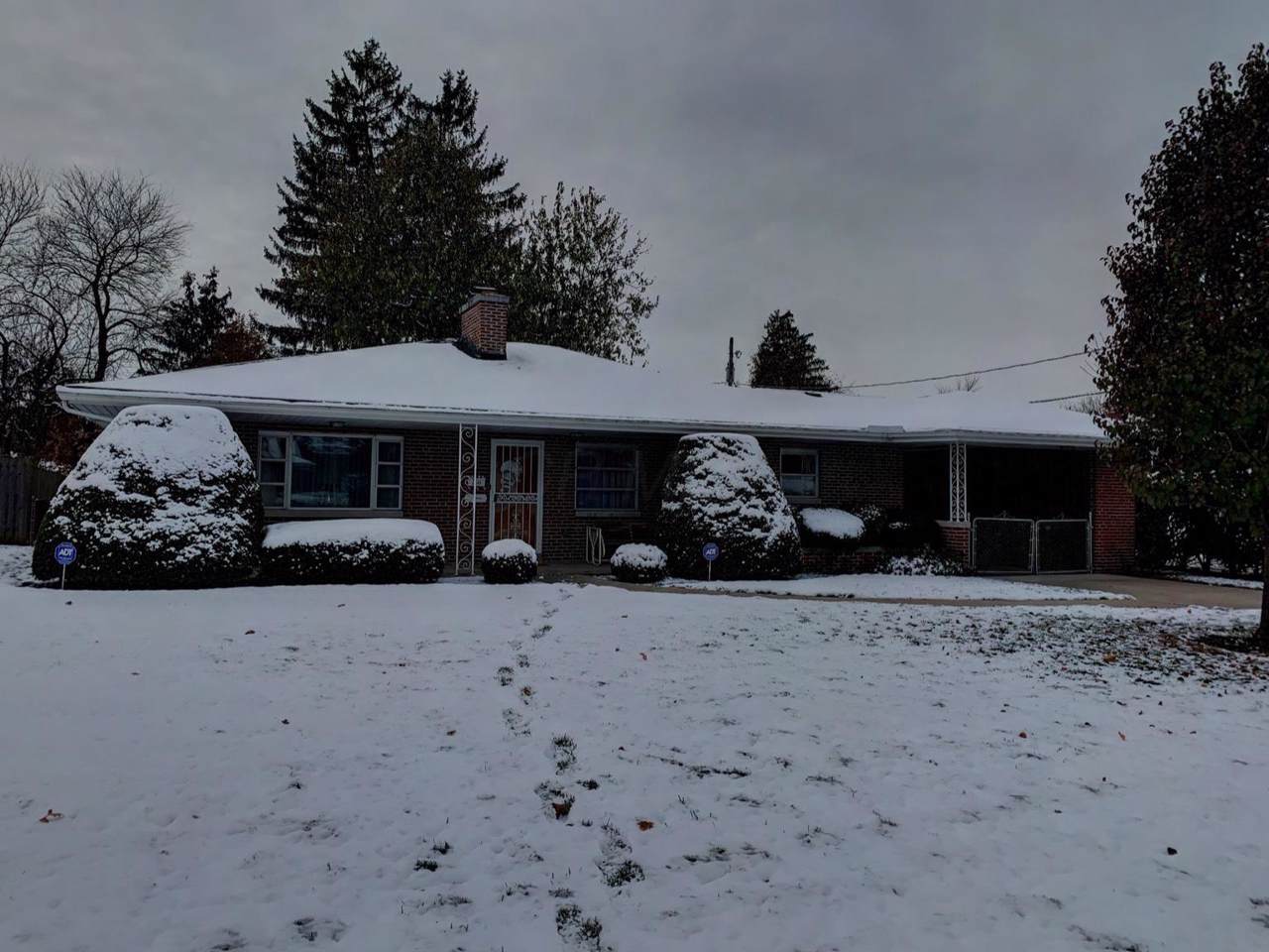 2341 Beverly Place - Photo 1