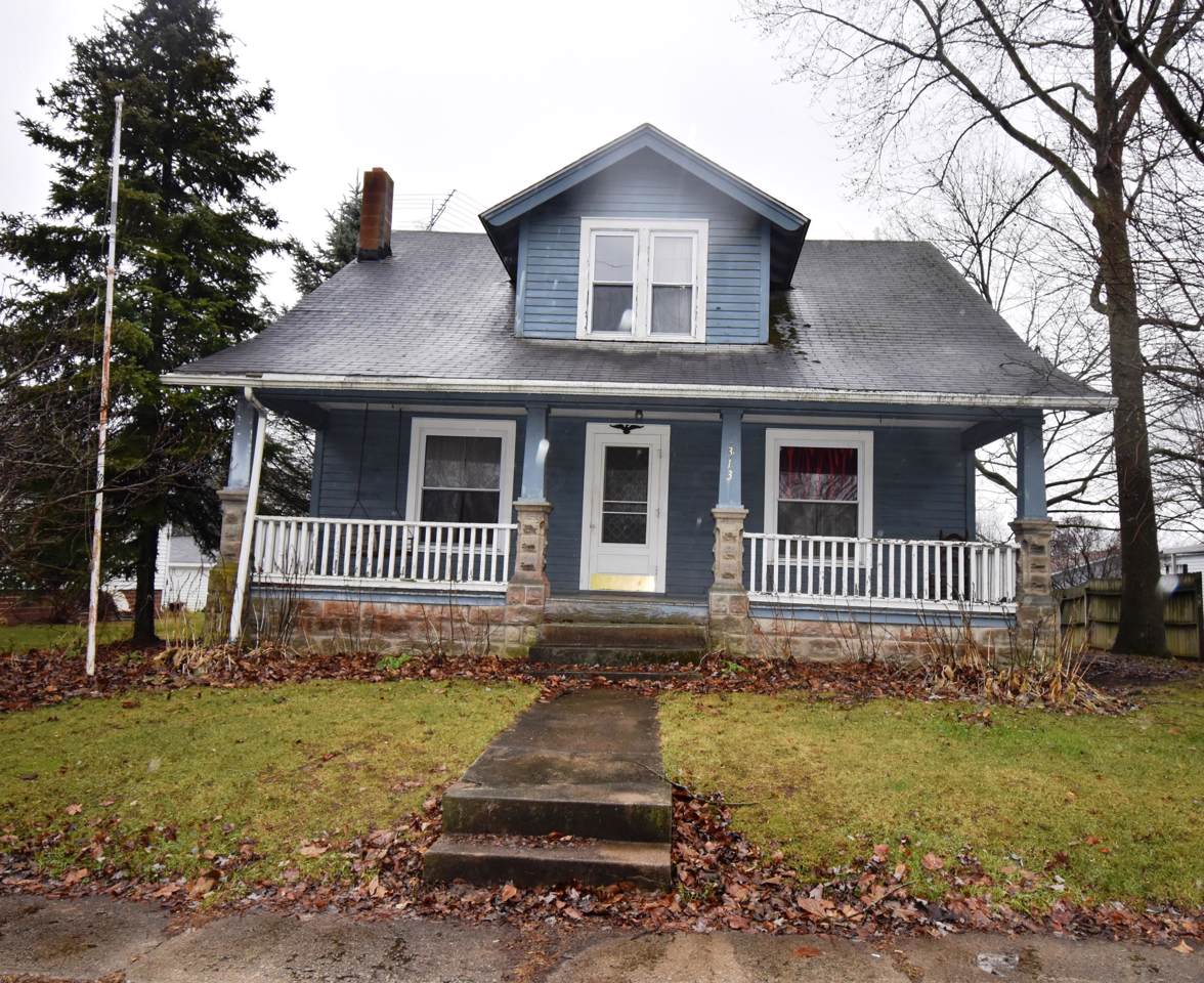 313 South Street - Photo 1