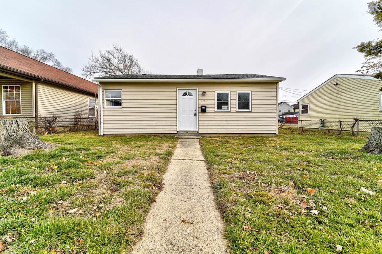 1148 Peters Avenue - Photo 1