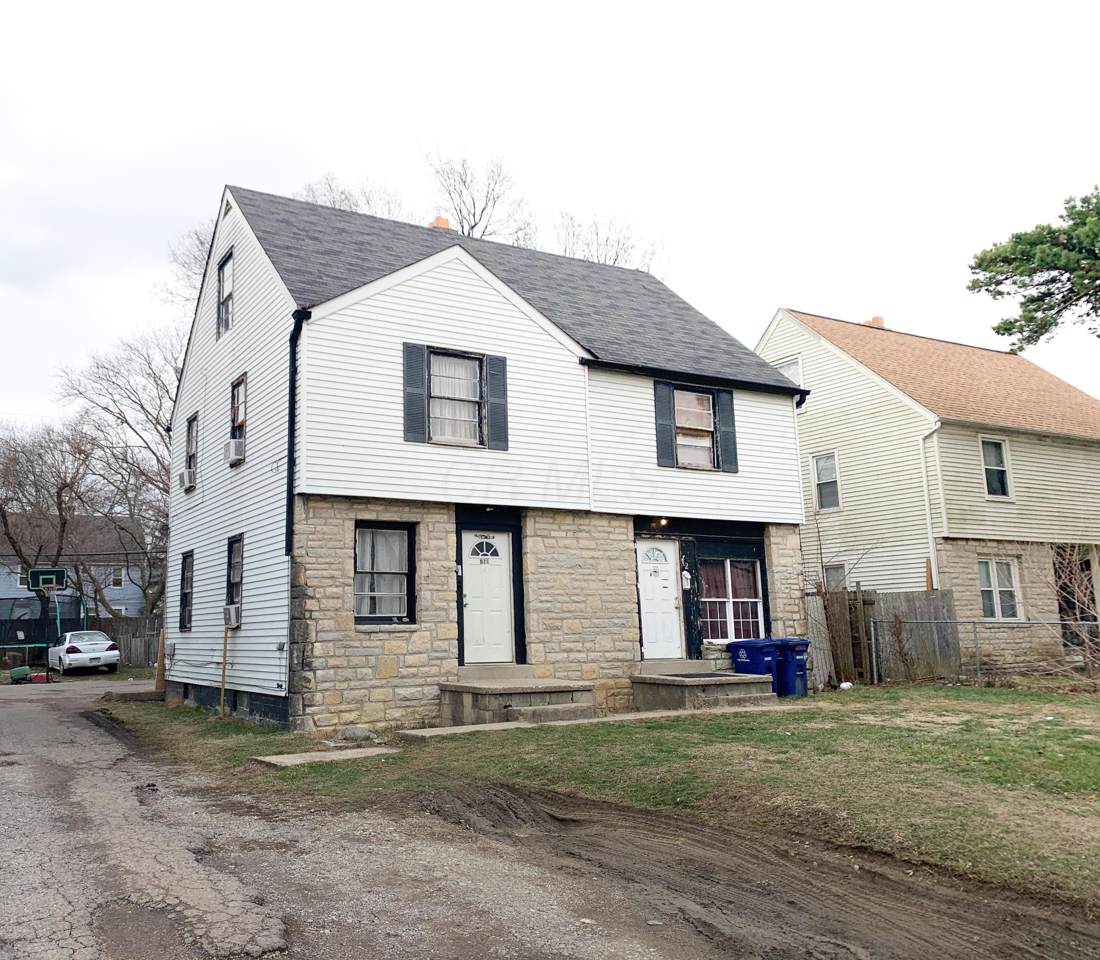 760 Whitethorne Avenue - Photo 1
