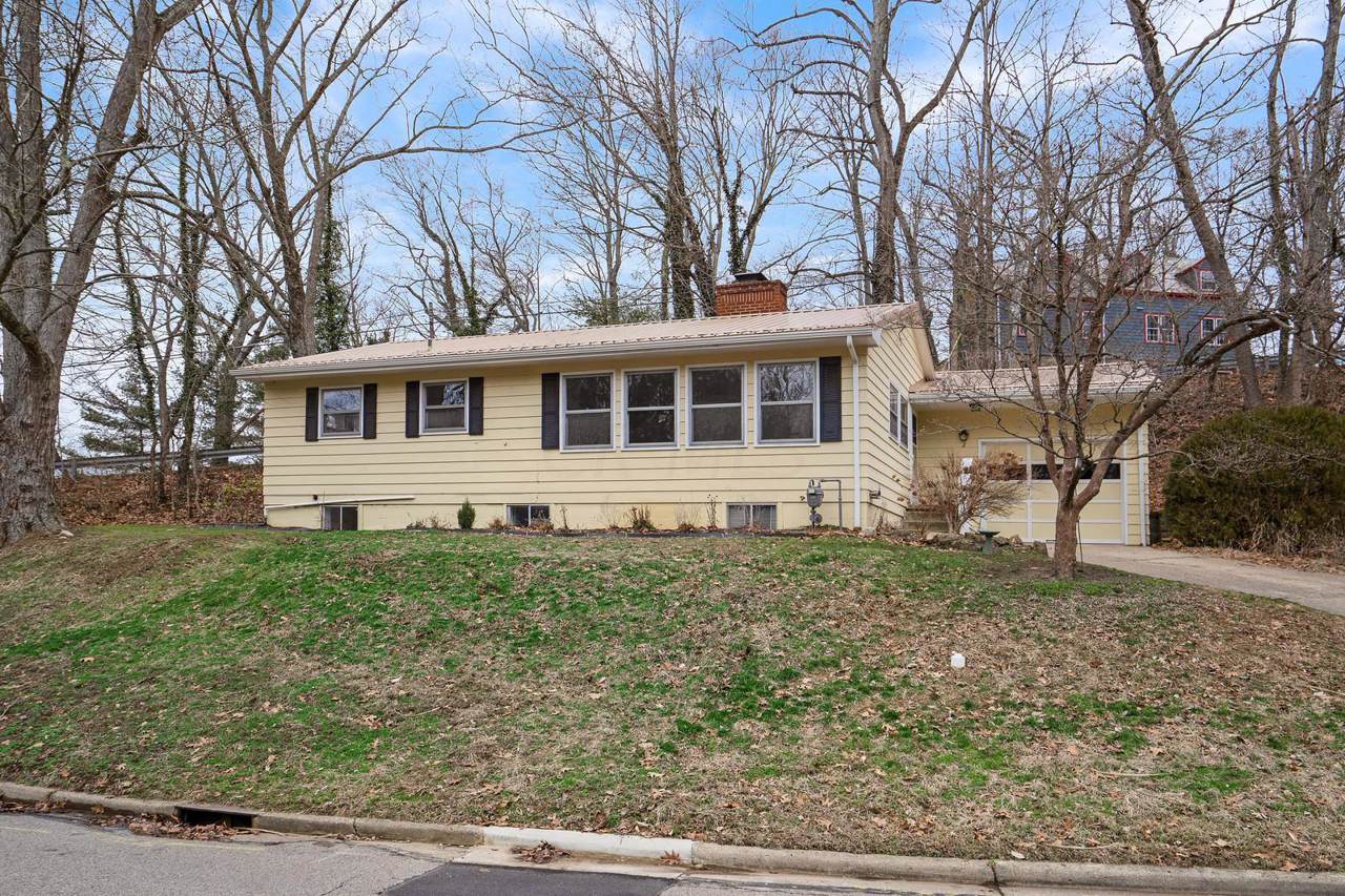 2 Briarwood Drive - Photo 1