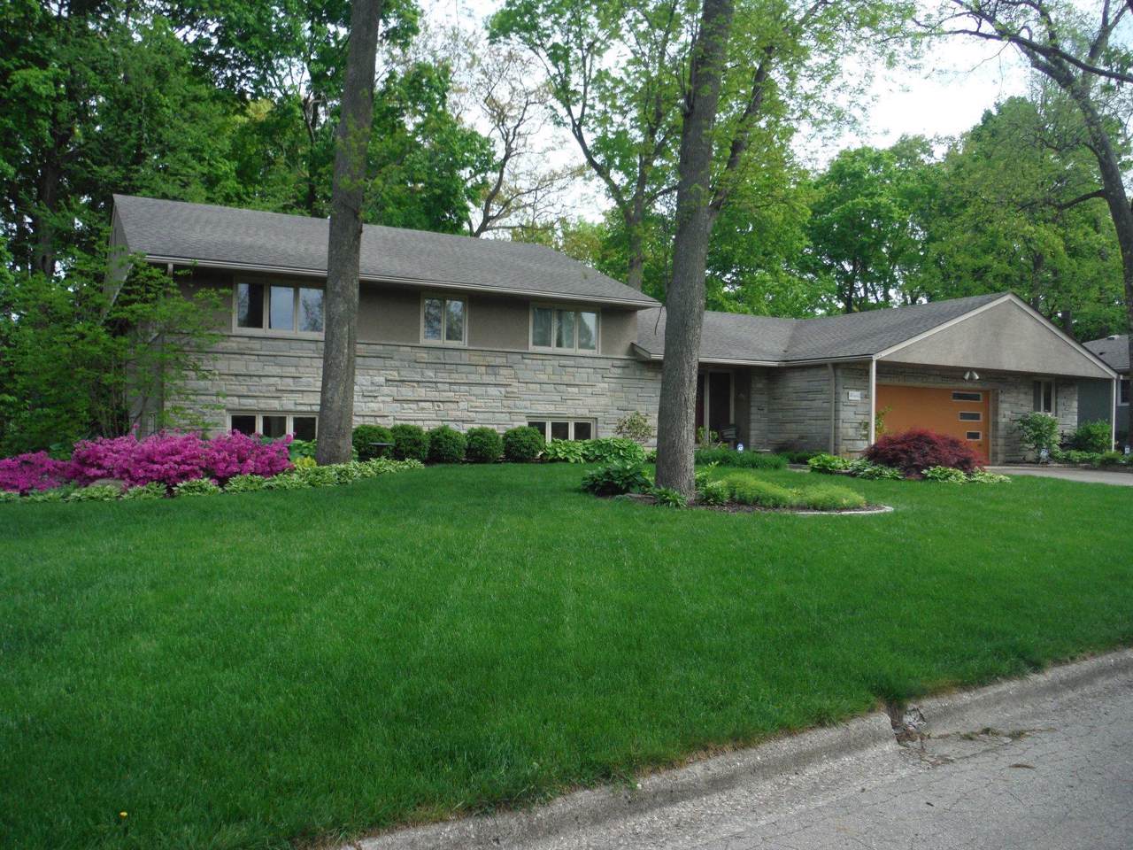 440 Village Drive - Photo 1