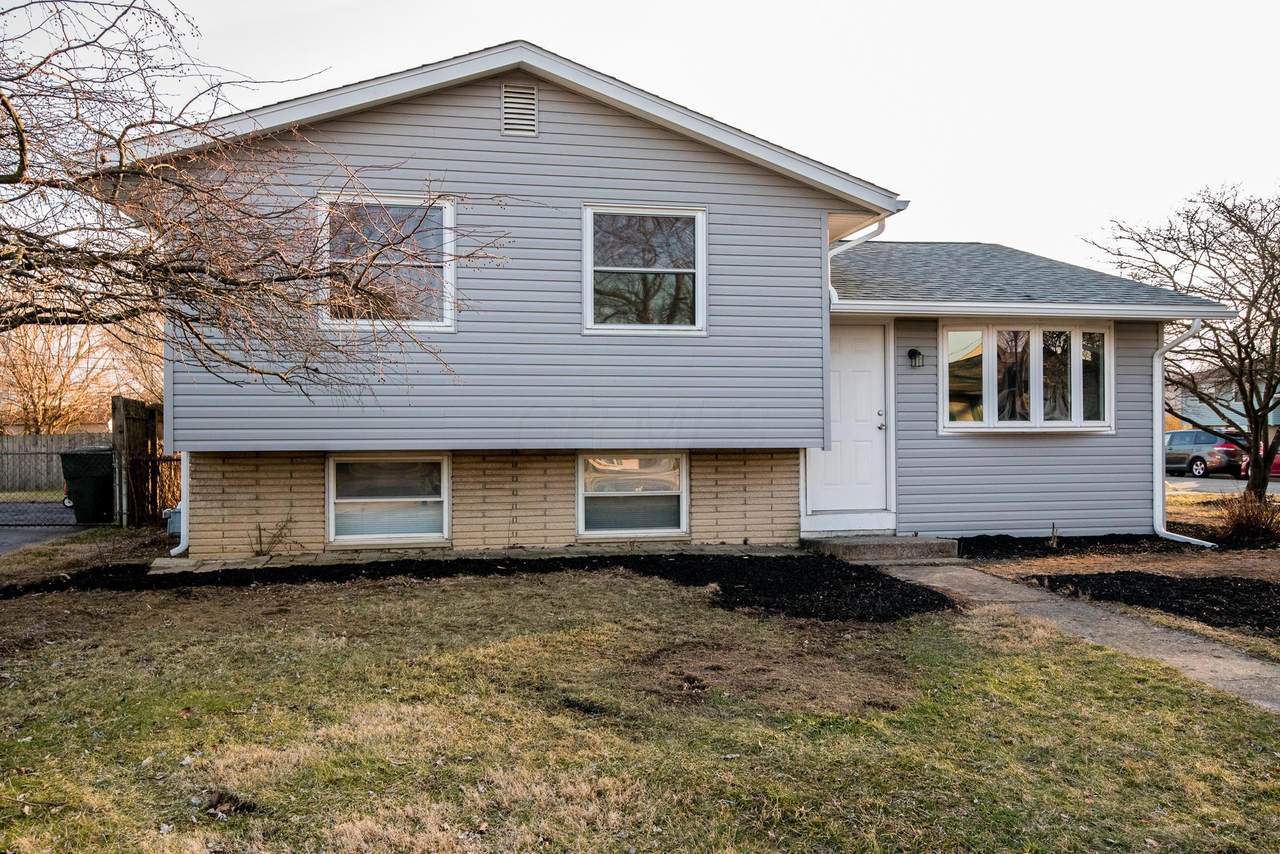 1821 Brimfield Road - Photo 1