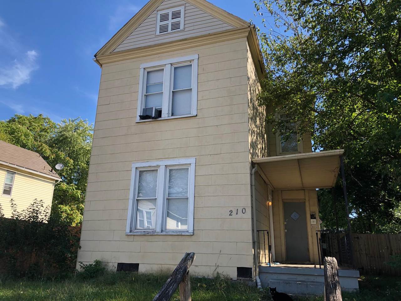 210 Cypress Avenue - Photo 1
