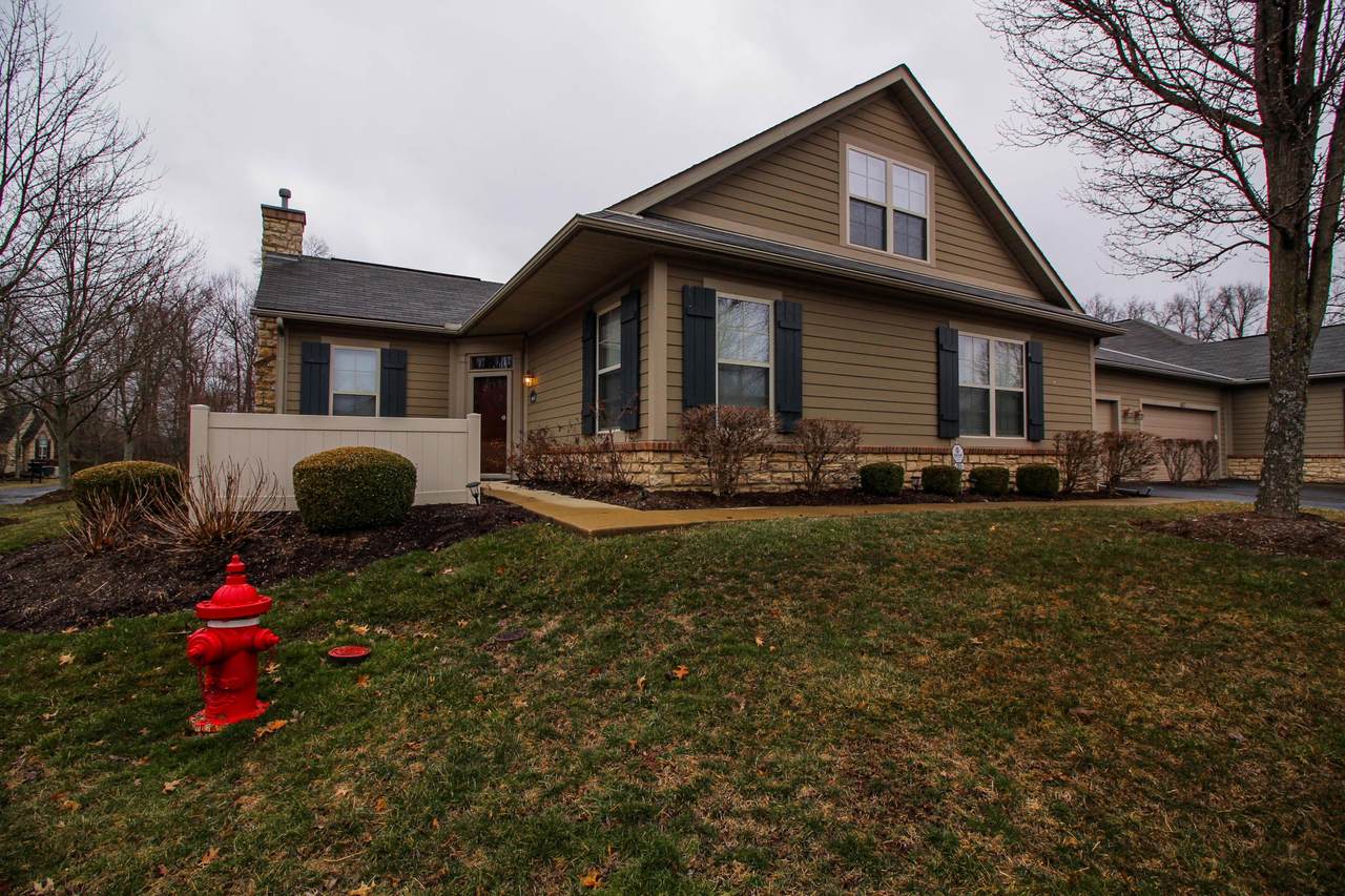 665 Albion Place - Photo 1