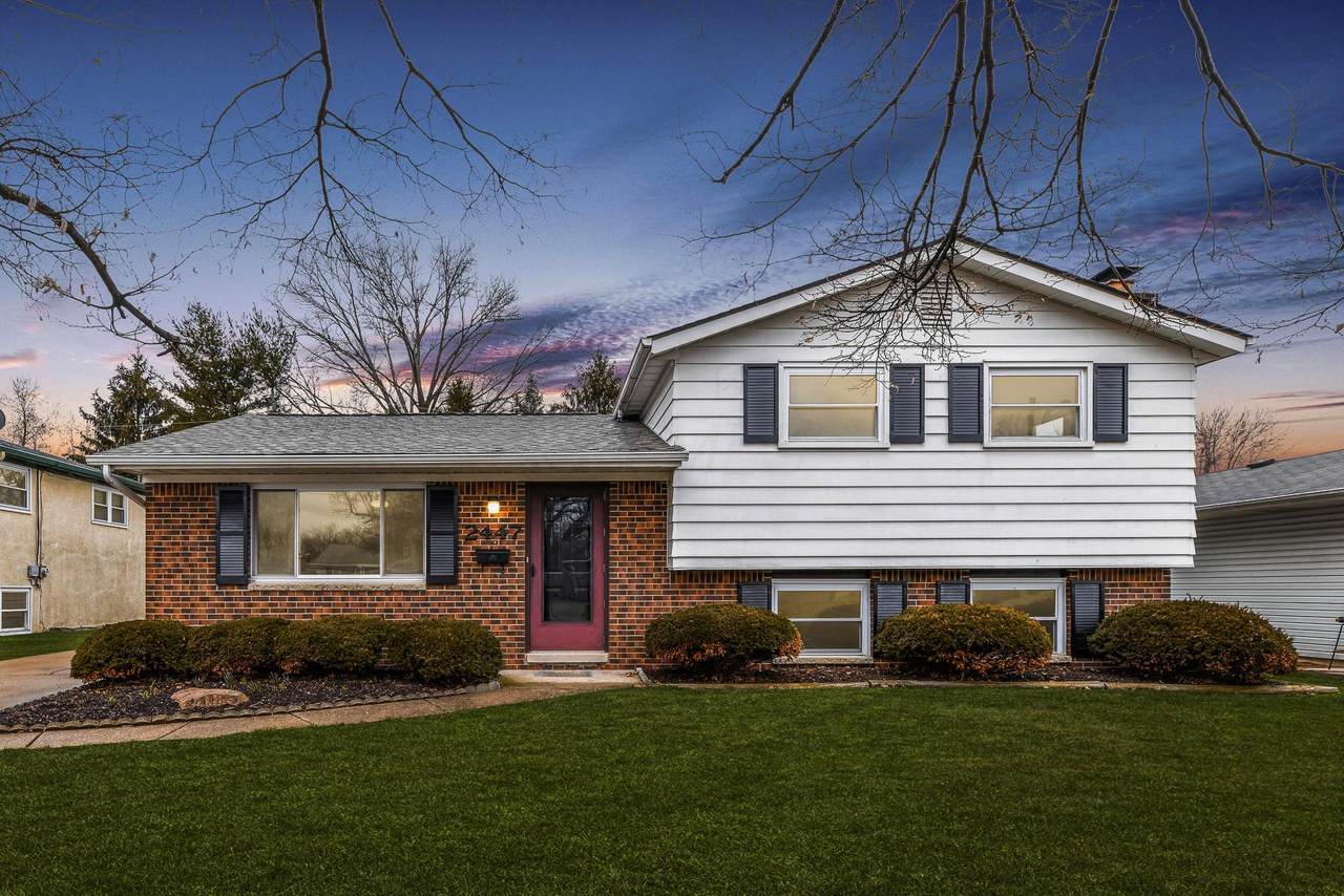 2447 Maybury Road - Photo 1