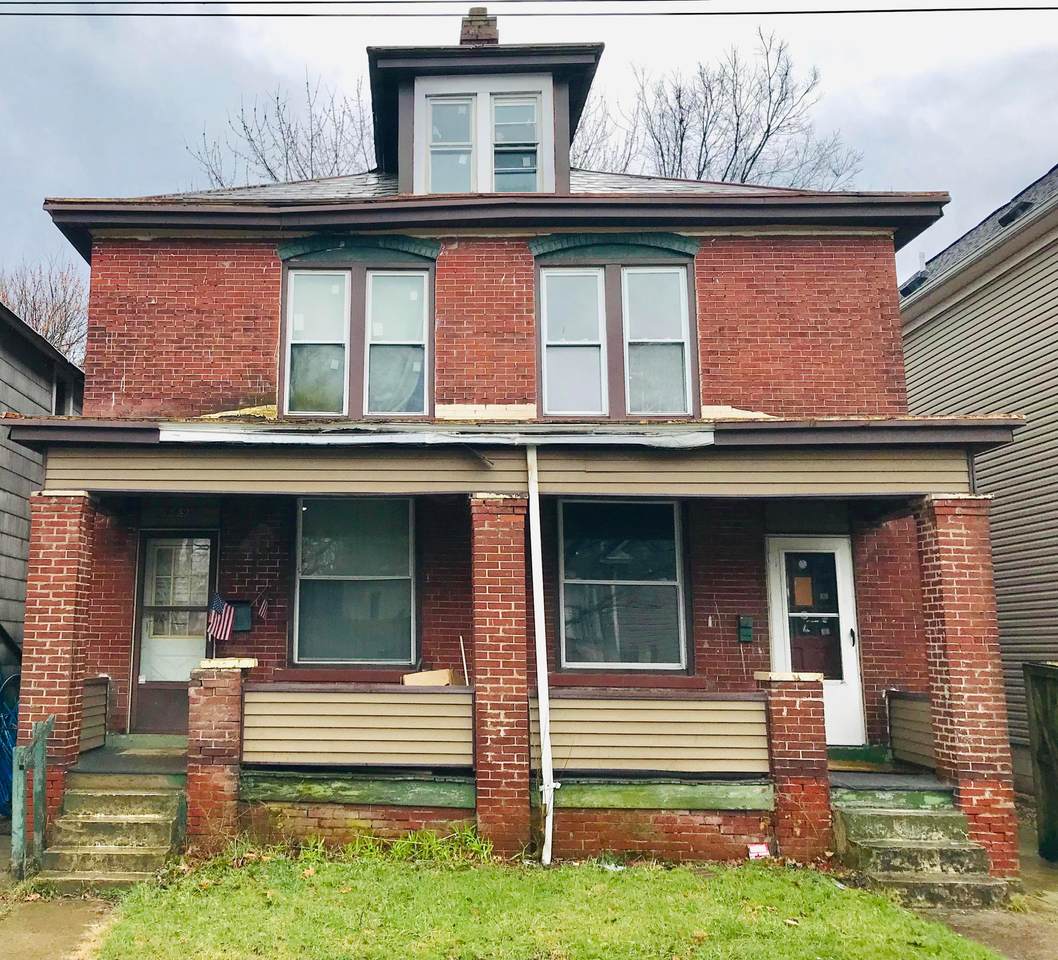 687-689 Columbus Street - Photo 1