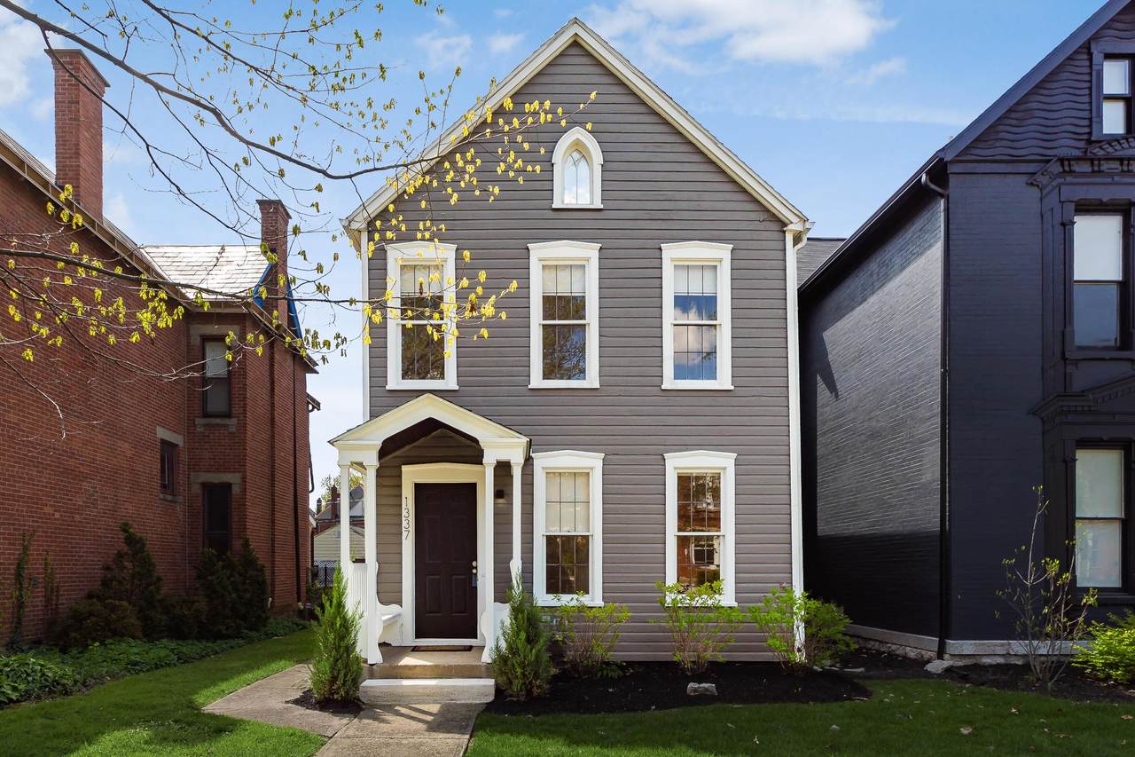 1337 Hunter Avenue - Photo 1