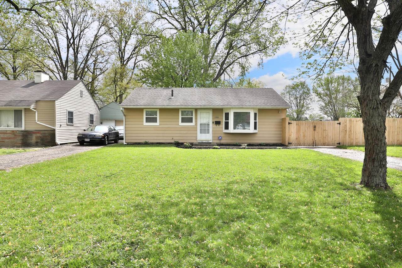 1146 Hampton Road - Photo 1