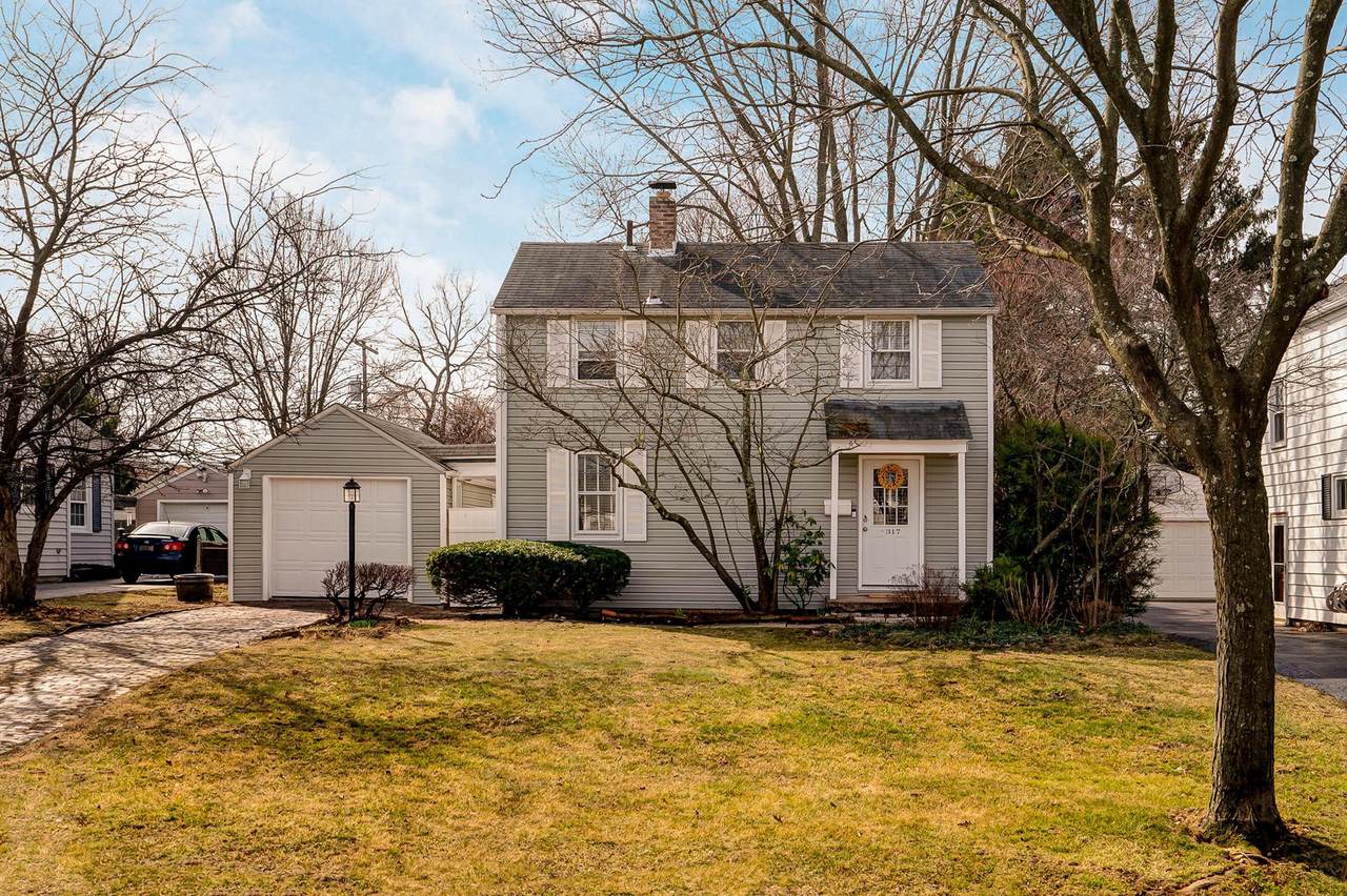 317 Beechwold Boulevard - Photo 1