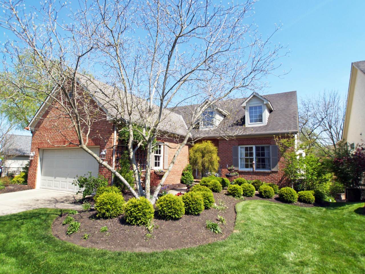 961 Linworth Village Drive - Photo 1