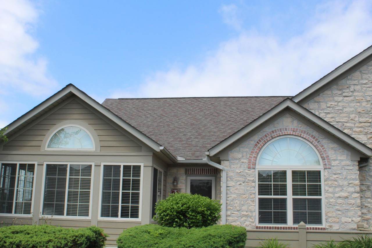 136 Stonegate Drive - Photo 1