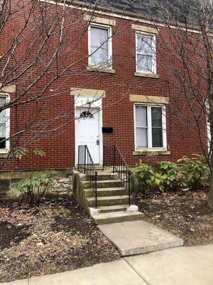 135 Champion Avenue - Photo 1