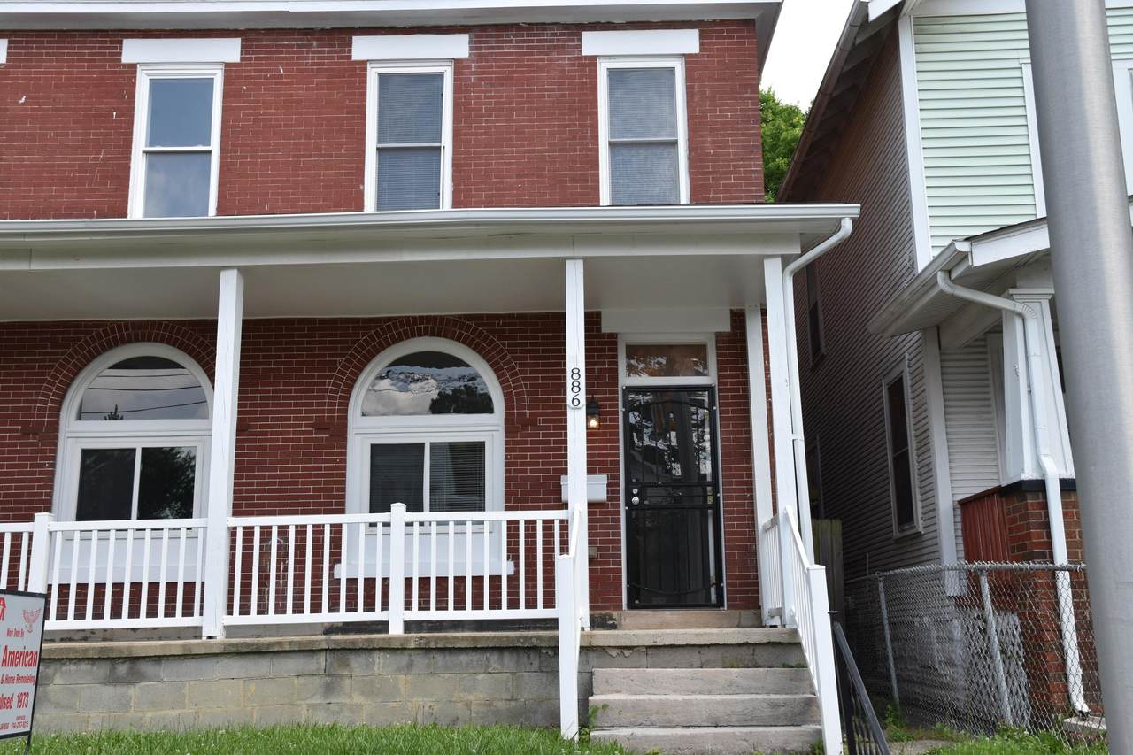 886 Livingston Avenue - Photo 1