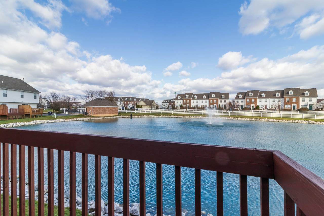 1076 Shady Lake Drive - Photo 1
