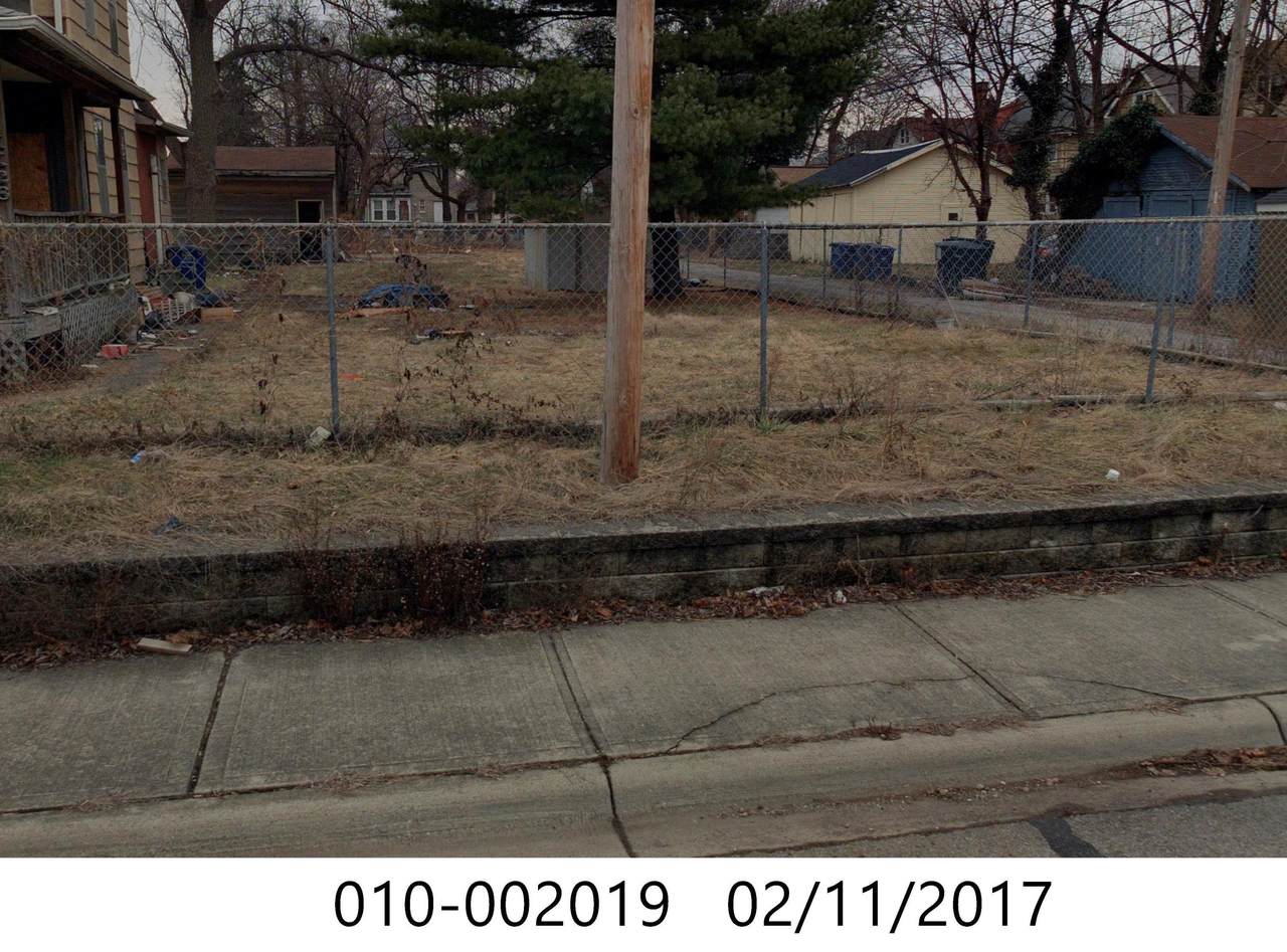 1134 Columbus Street - Photo 1