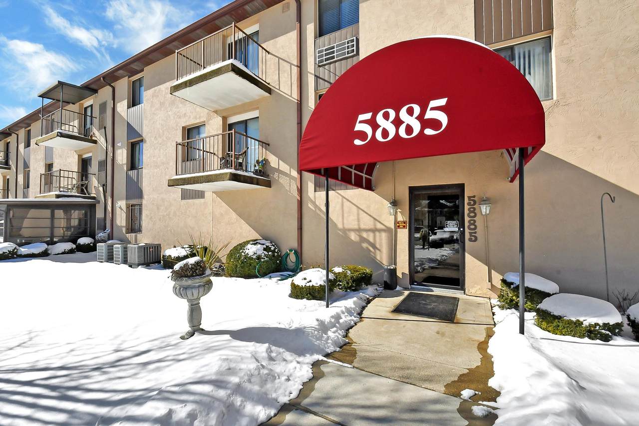 5885 Beechcroft Road - Photo 1