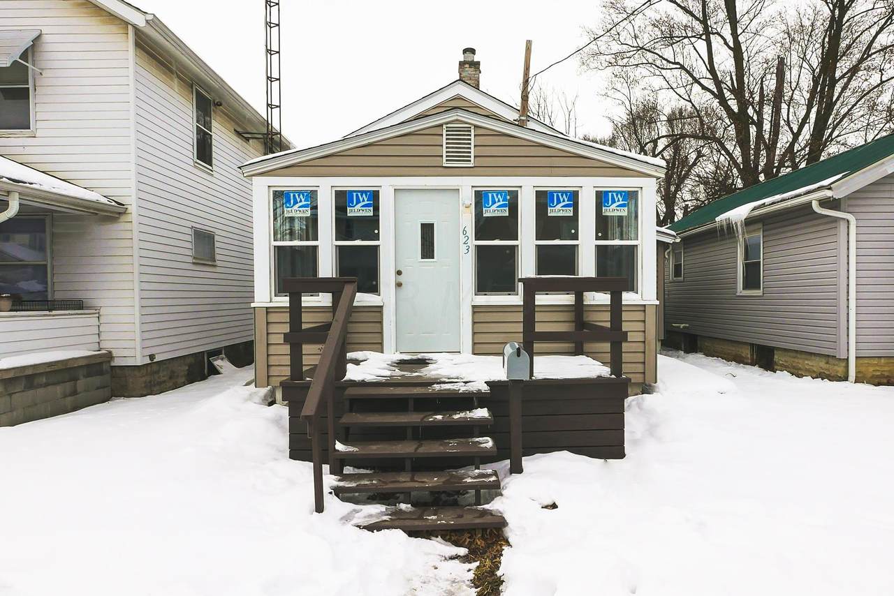 623 Henry Street - Photo 1