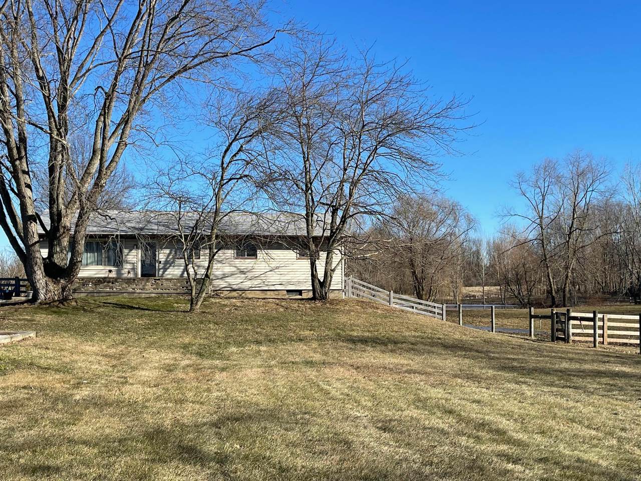 4446 Freshwater Road - Photo 1
