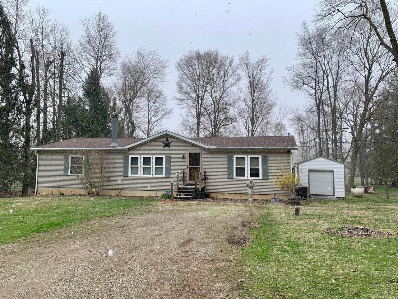 13445 Beaver Drive - Photo 1