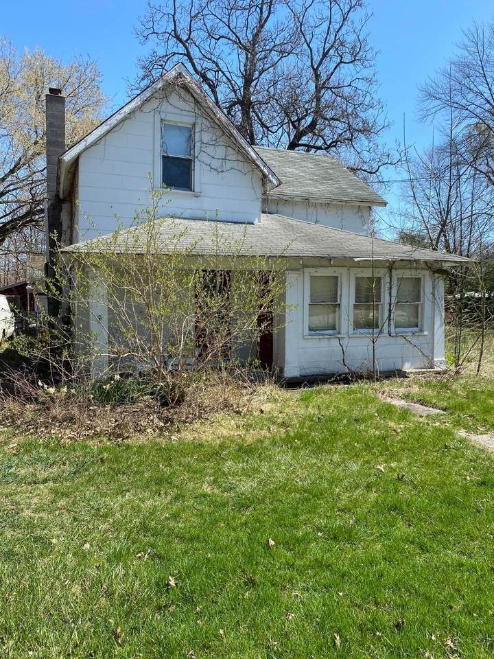 10678 Jerome Road - Photo 1