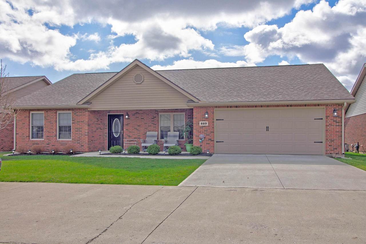 223 Coates Court - Photo 1