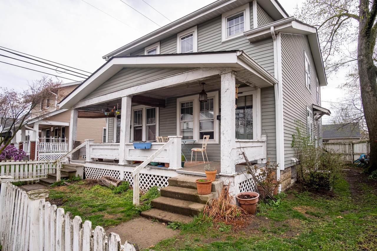 431 Crestview Road - Photo 1