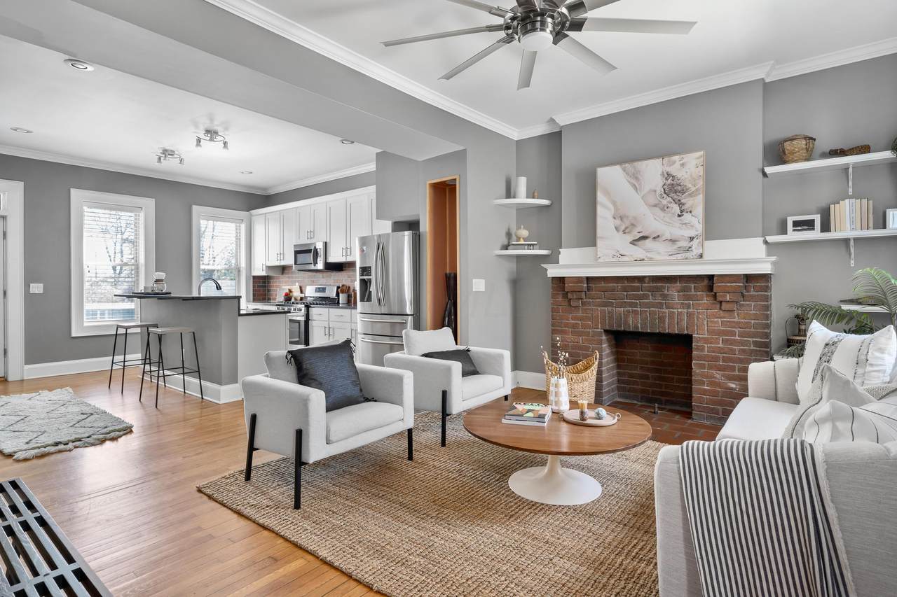 184 Parkwood Avenue - Photo 1