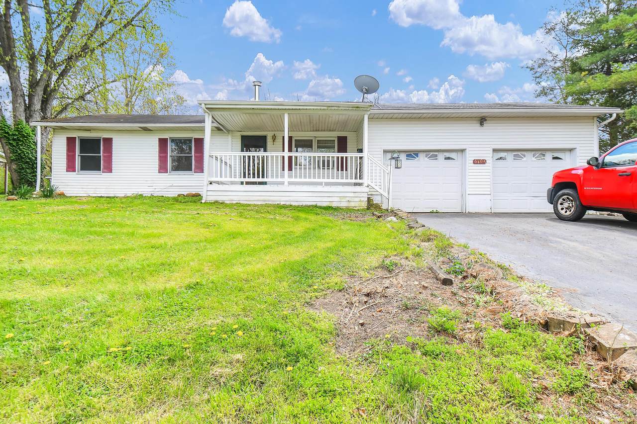 6407 Putnam Drive - Photo 1