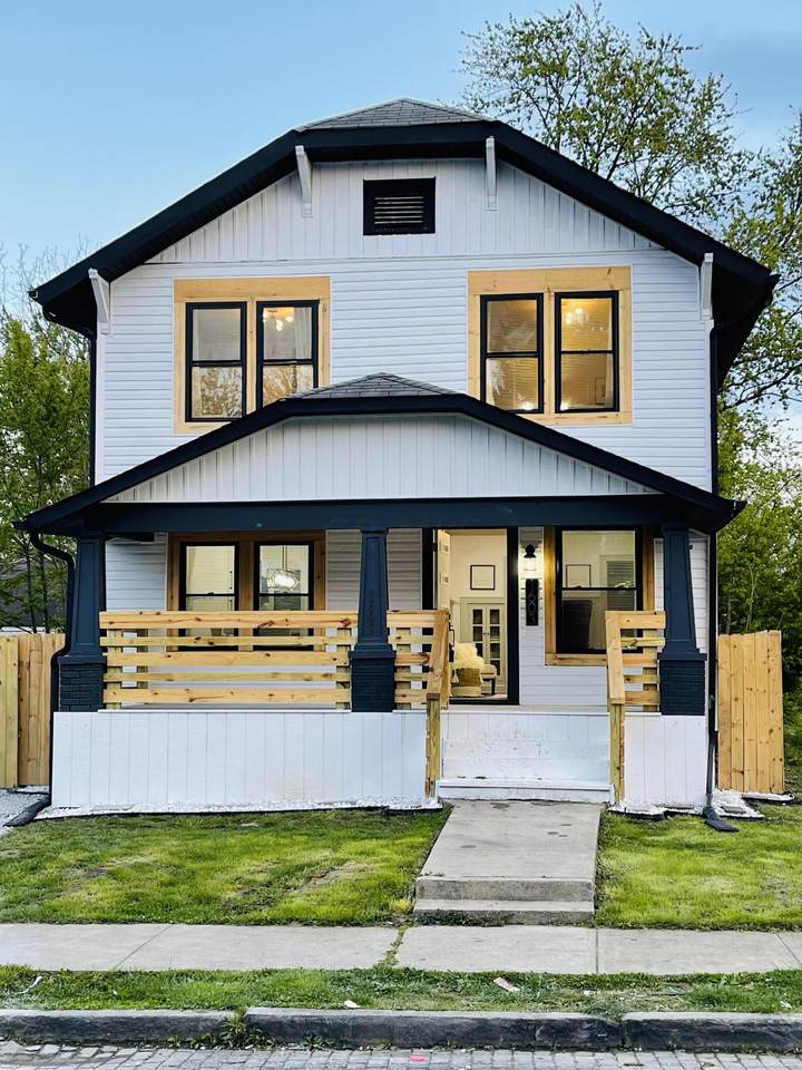 1603 Kenmore Road - Photo 1