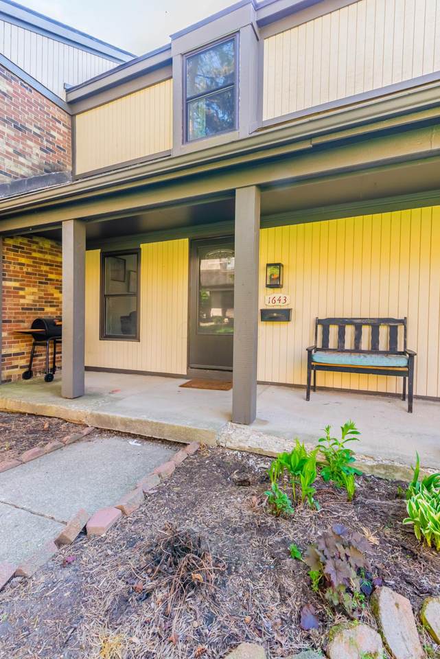 1643 Hallworth Court - Photo 1