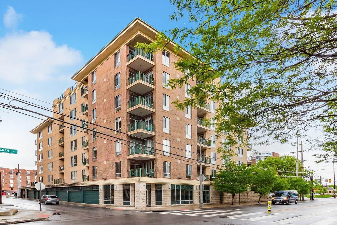 196 Grant Avenue - Photo 1